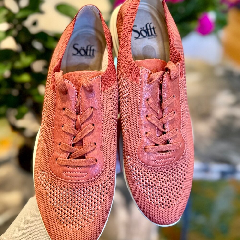 Sofft Novella Burnt Orange Lace Up Sneakers - The Perfect Autumnal Sneaker
